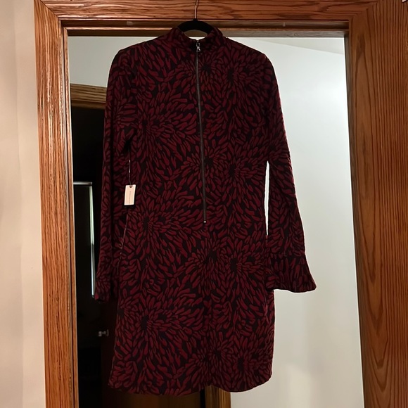 Michaela Textured Tunic Dress with Mock neck - Picture 4 of 4